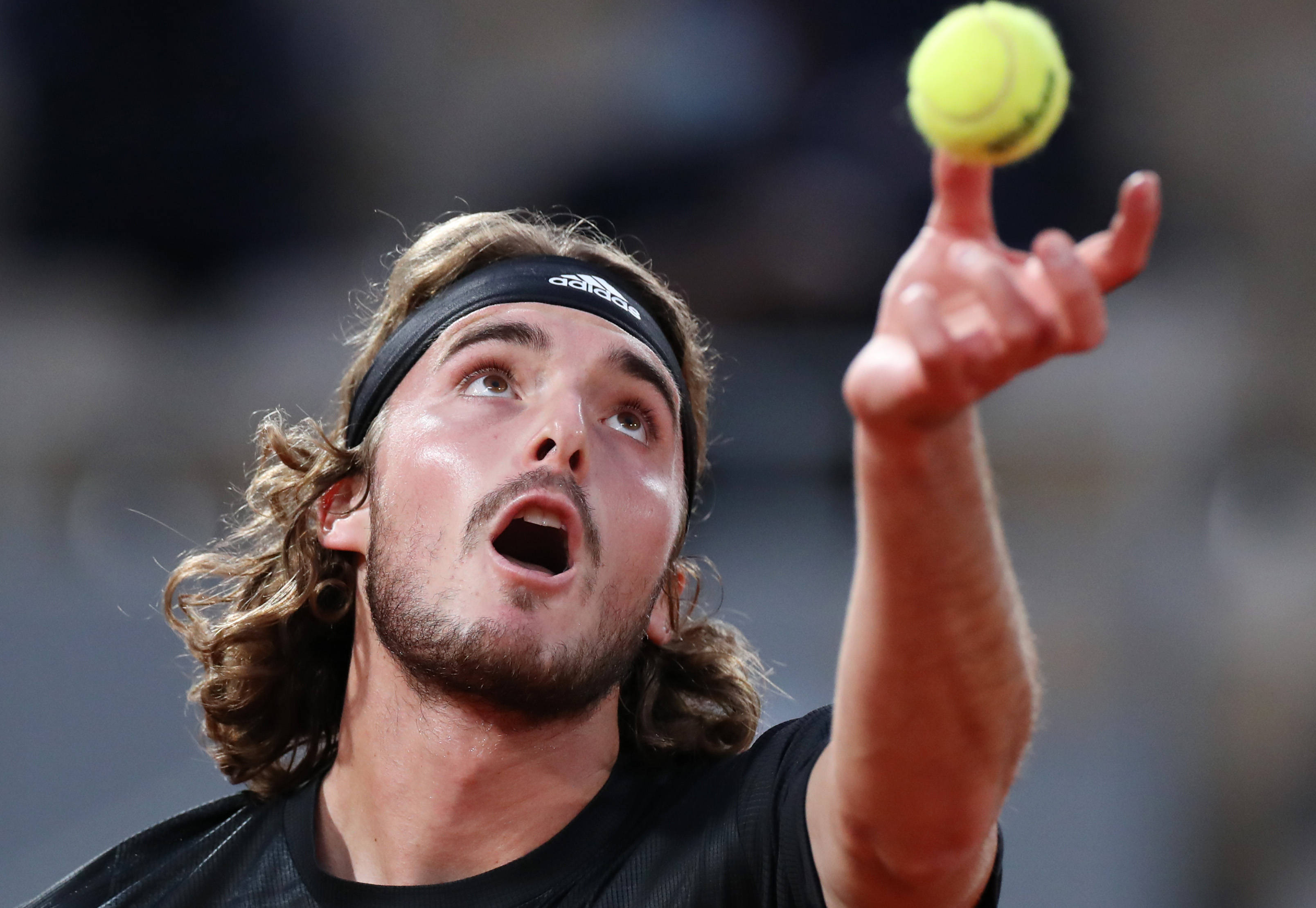 德国网球队强势美国网球队，西西帕斯惊艳世界的简单介绍