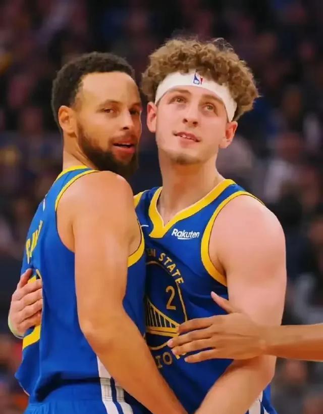 骑士客场击败勇士,豪取四连胜 骑士客场击败勇士,豪取四连胜