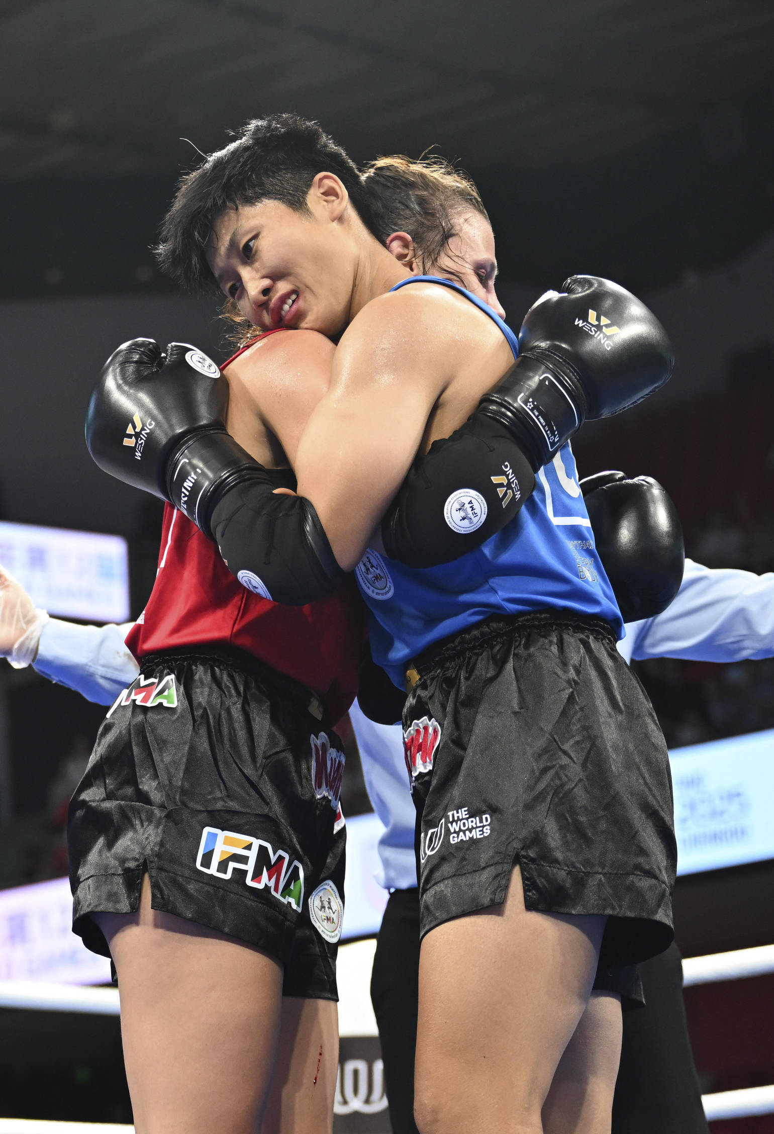 泰国选手在射击比赛中一举夺冠