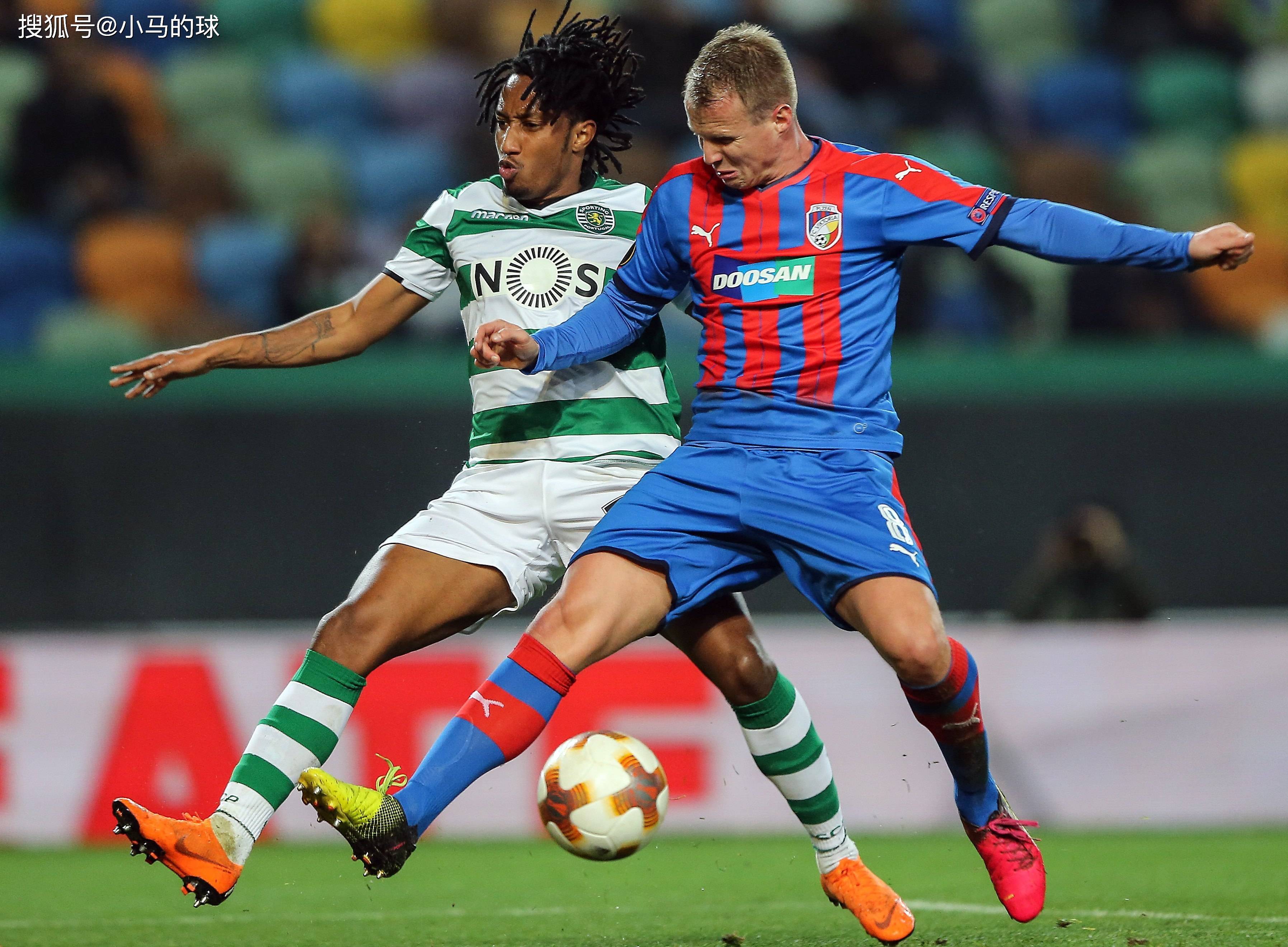 包含柏林赫塔主场大胜，继续领跑积分榜的词条