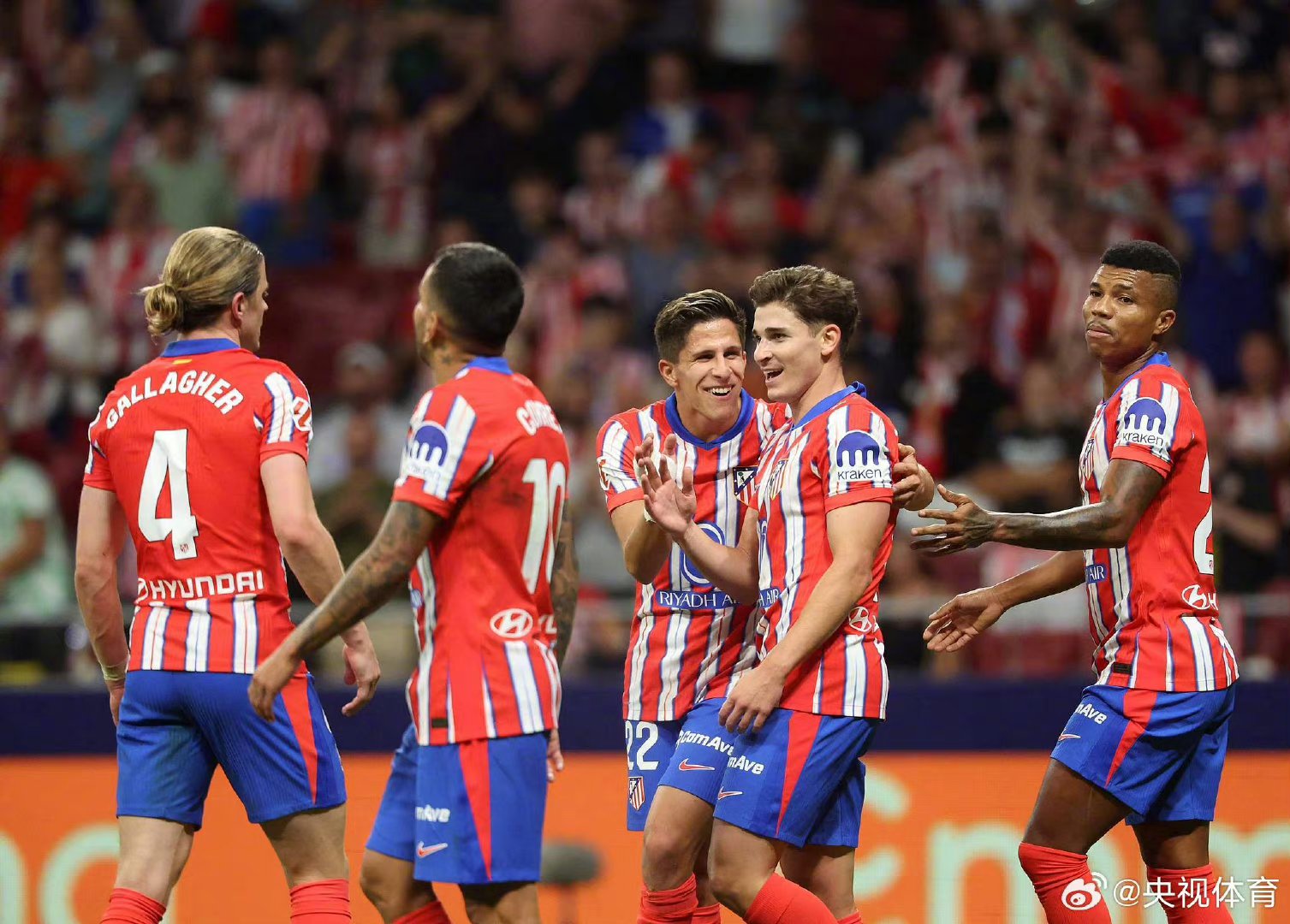 瓦伦西亚退役球员回归训练场，备战下一场比赛的简单介绍