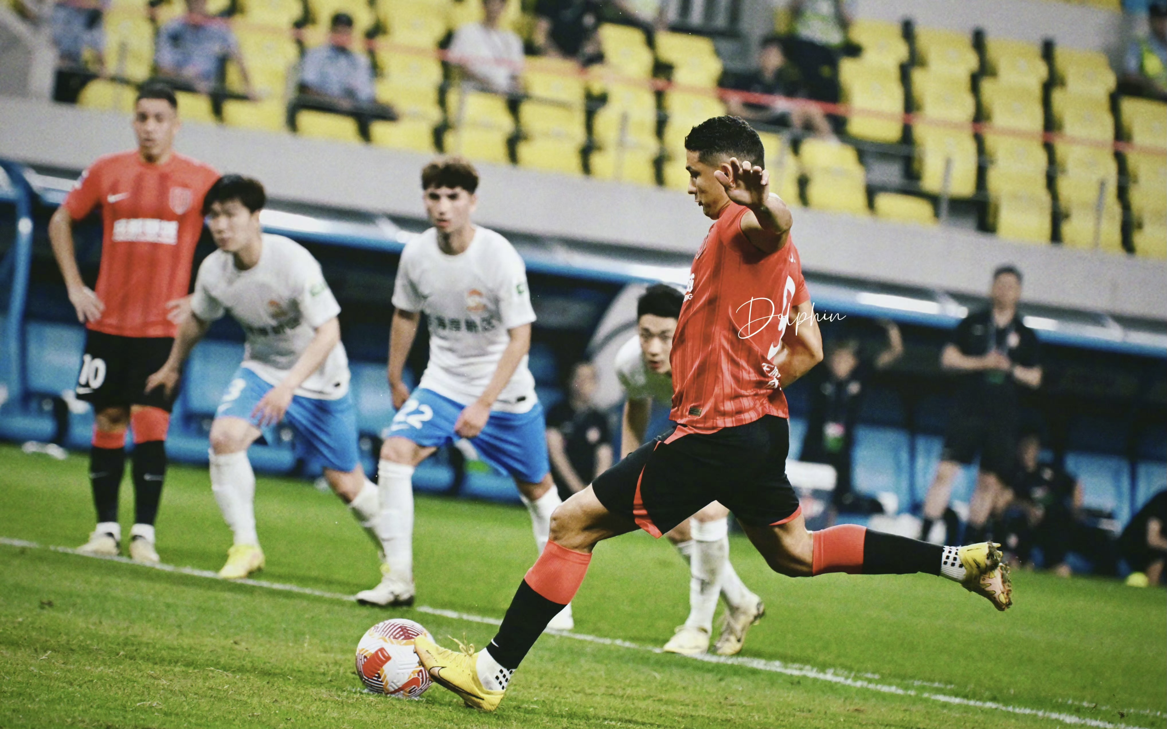 包含激战过后！中超球队晋级下一轮比赛的词条