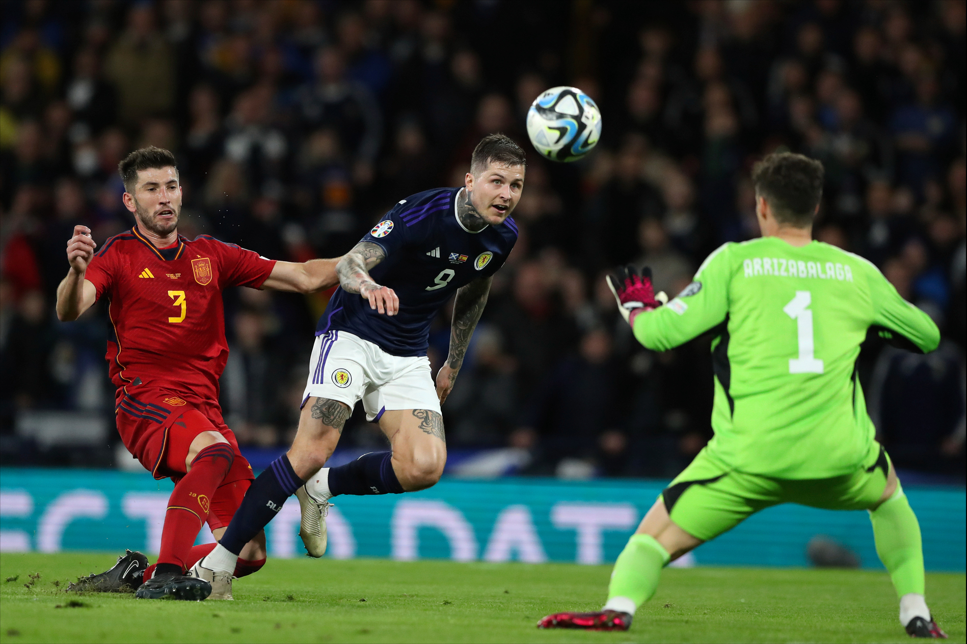 激烈对决！欧洲国家杯赛场上强强相遇的简单介绍