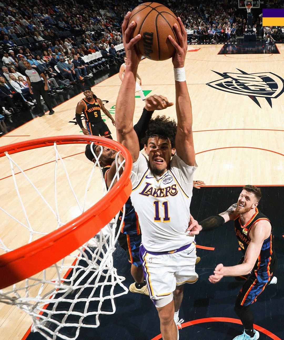 关于雷霆强势波兰男篮，塔图姆爆发神勇的信息