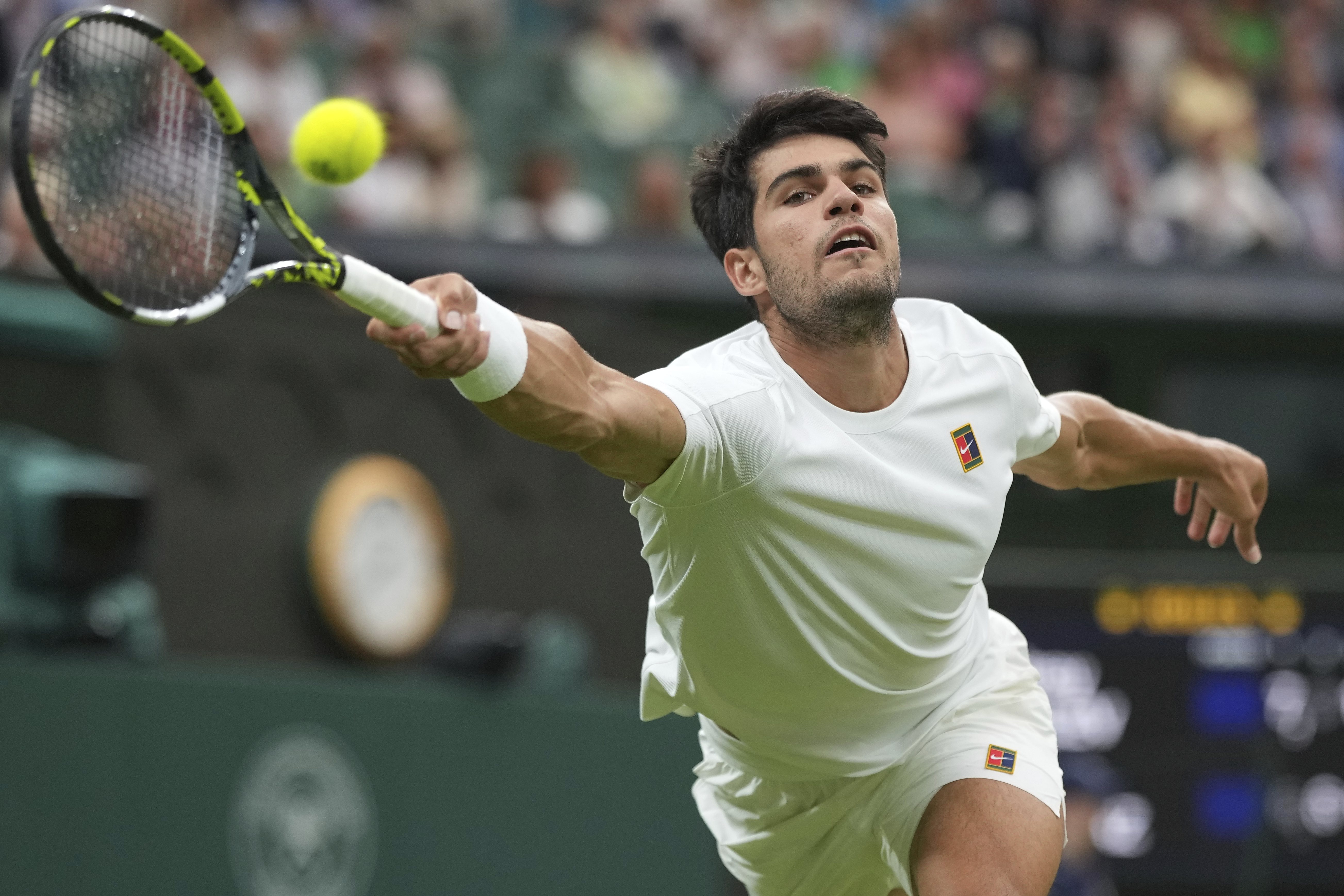 包含澳网轻取温网，阿尔卡拉斯状态火热的词条