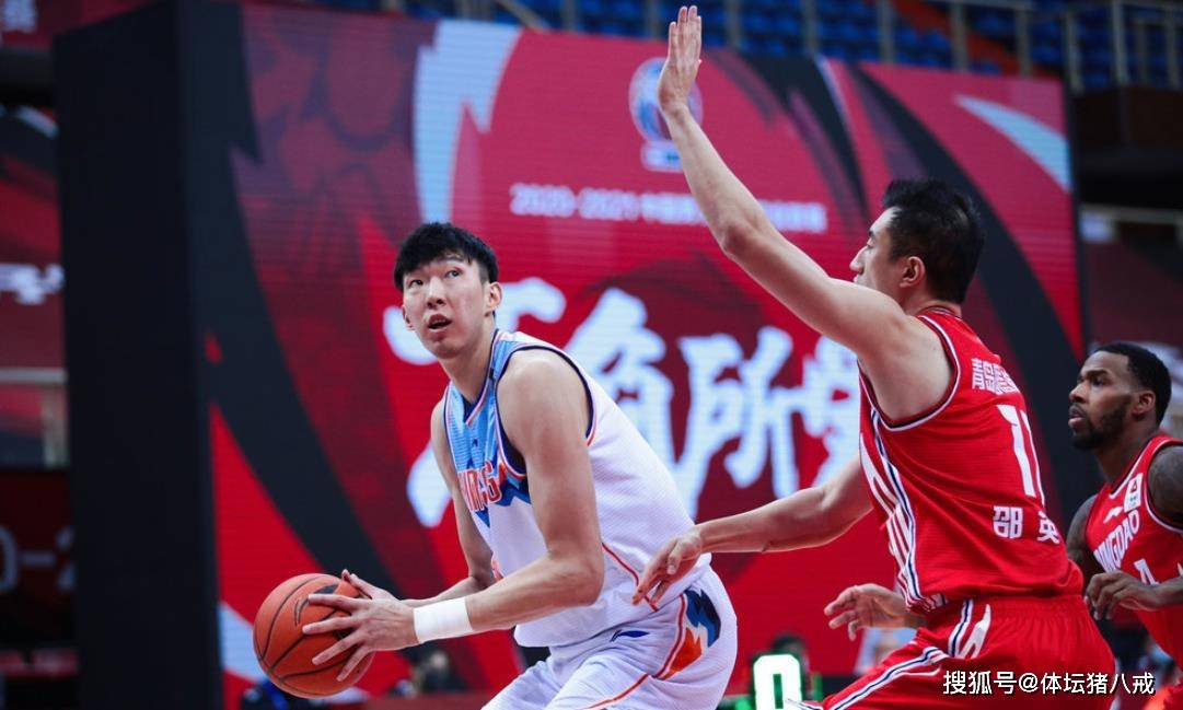 新疆队力克爵士，周琦关键制胜